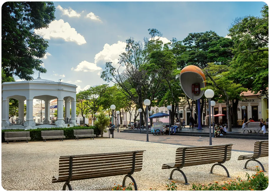 Praça central de Itu